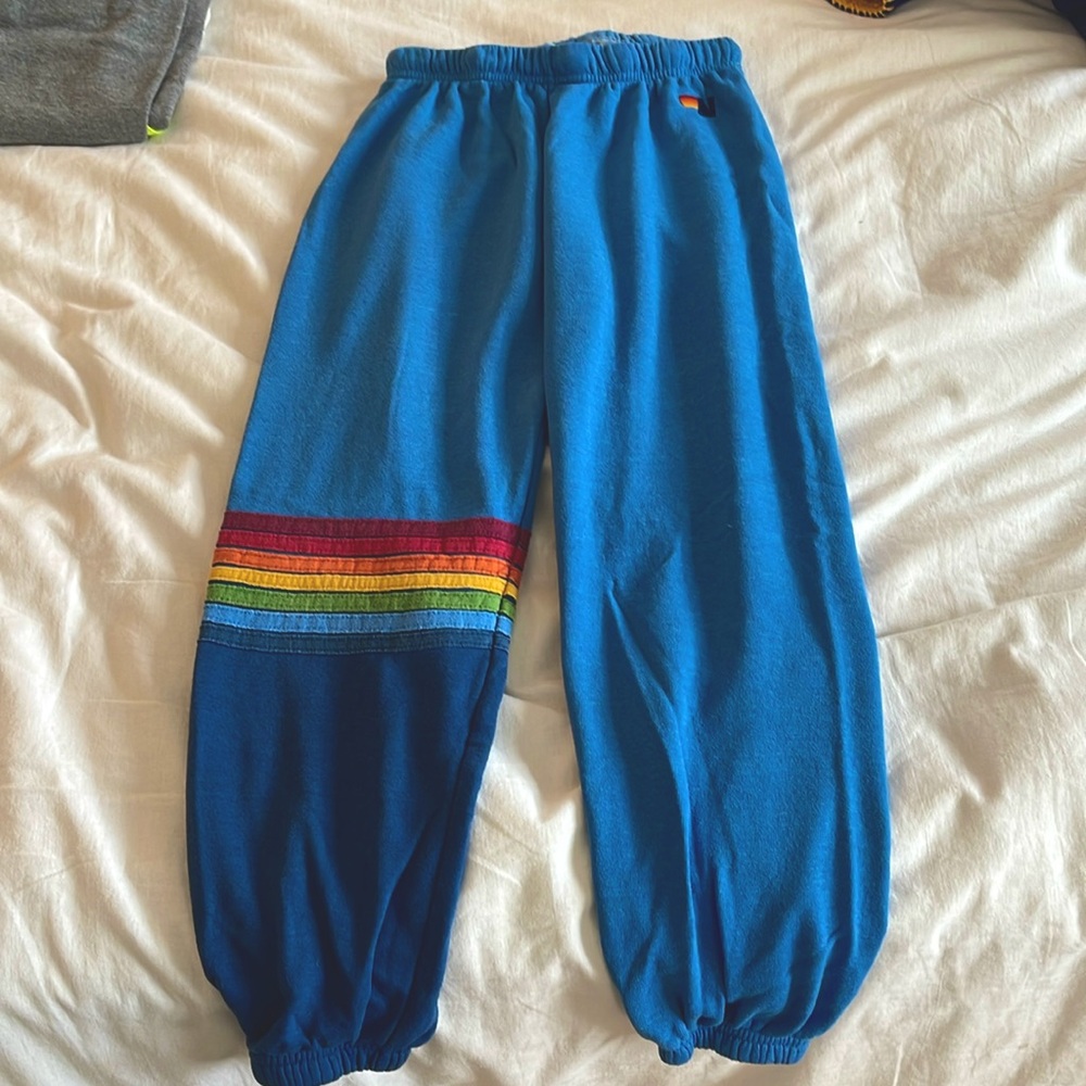 Aviator Nation Sweatpants Size S fits XS!!l small hole right rear seat.